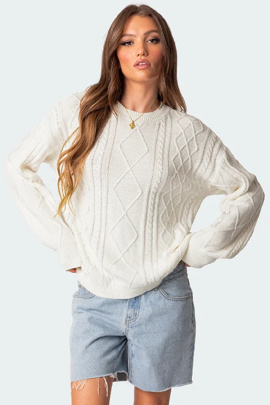 Button - Down Women's Shetland Wool Sweaters in Traditional PatternsJessy Cable Knit Oversized Sweater