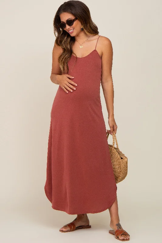 Midi dresses with V - necklines for a flattering and elongating effectRust Basic Maternity Midi Dress