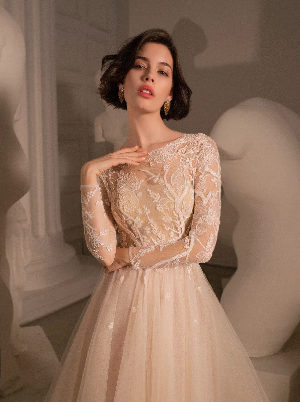 Sequined wedding guest dresses for an evening weddingLong Sleeves A-Line Lace Wedding Gown