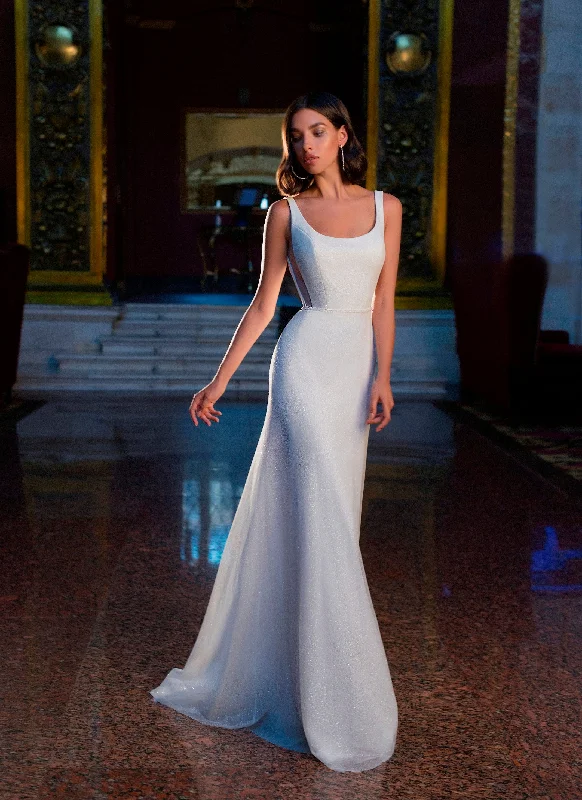 Halter - neck wedding guest dresses with beaded strapsSimple Wedding Gown With Removable Sleeves