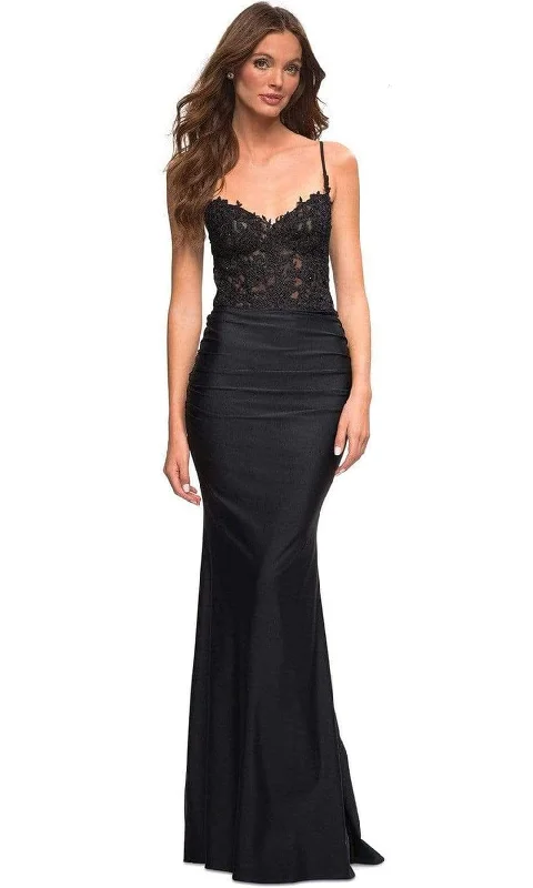 Formal dresses with button - front designs and tulle skirts for a charming prom styleLa Femme - 30521 Lace Bodice Jersey Gown