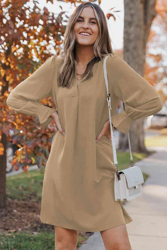 Halter Neck Women Dress to Show Off the Shoulders and NecklineLong Puff Sleeve Notched Neck Dress