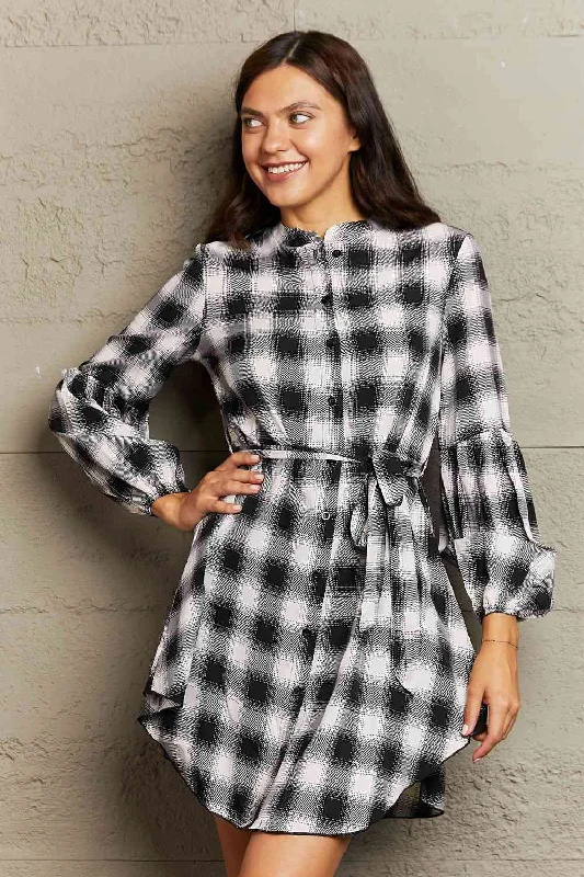 Off - the - Shoulder Women Dress for a Romantic and Feminine LookPlaid Tie Waist Lantern Sleeve Mini Dress