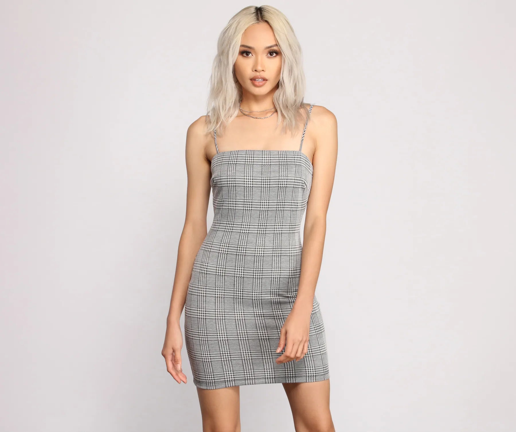 Sheath Women Dress with a Tailored Fit for a Professional LookPretty In Plaid Knit Mini Dress