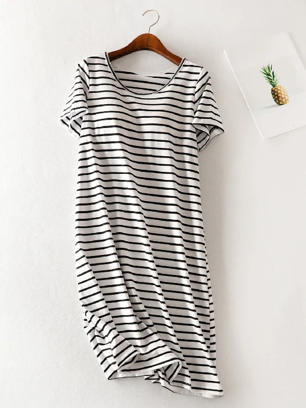 Shift Women Dress with a Simple and Classic Design for Everyday WearChic striped short sleeve dress