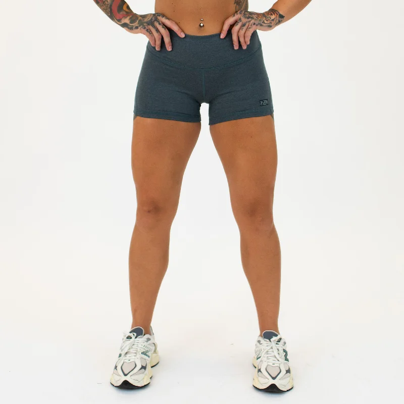 Cargo Women Shorts with Multiple Pockets for FunctionalityApex Contour Short 3.25" - Mid Rise