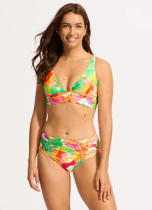 Ruched bikini with fabric gathers for a slimming effectWonderland Gathered Front Retro Bikini Bottom - Fuchsia Rose